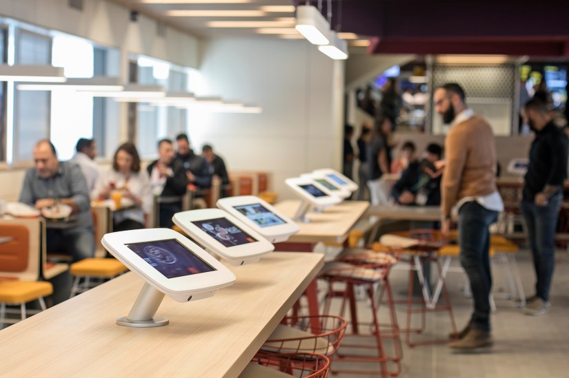 Restaurante Experience of the future - Brasil (1).jpg